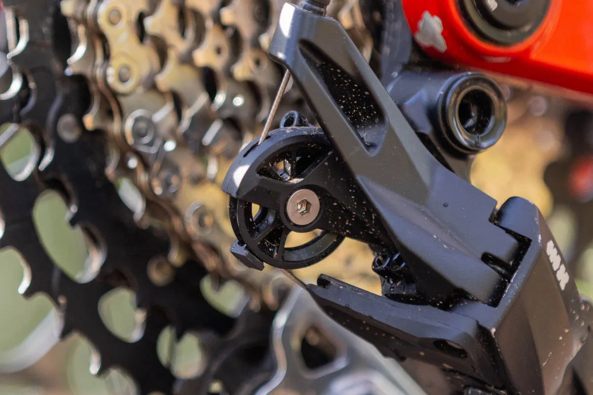 Трансмісія Advent MX на велосипеді