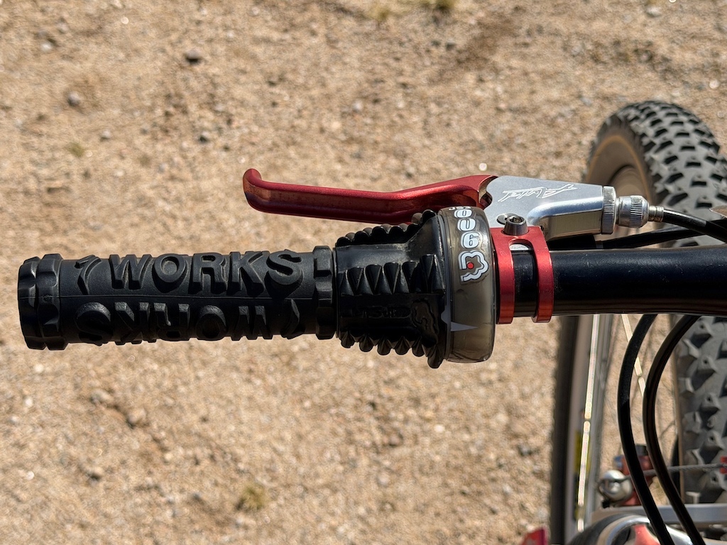 Манетки SRAM ESP 900, перекидні 9.0, ручки S-Works/SRAM