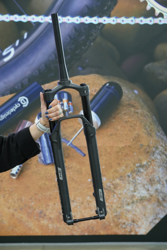 Вилка SR Suntour Raidon 34 для коліс 32 дюйми